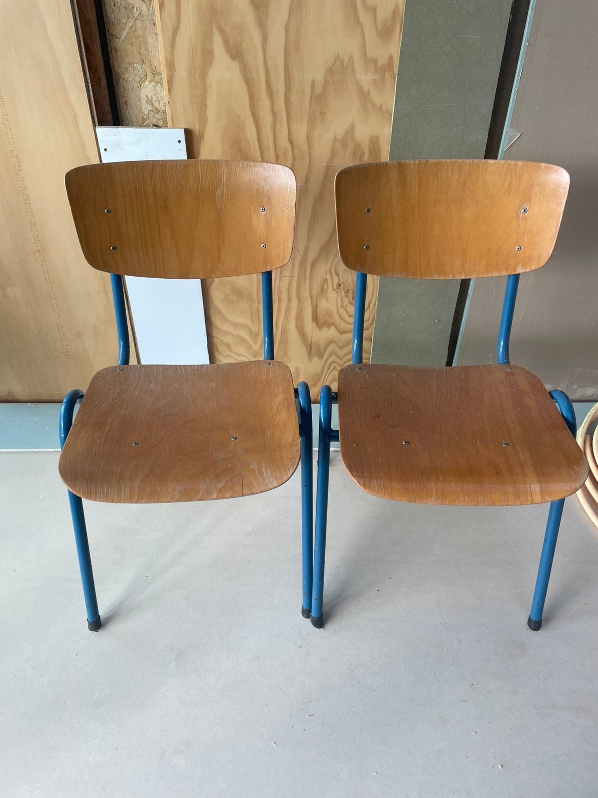 Schoolstoelen 6 stuks stapelbaar, Ophalen, Gebruikt, Blauw, Vijf, Zes of meer stoelen
