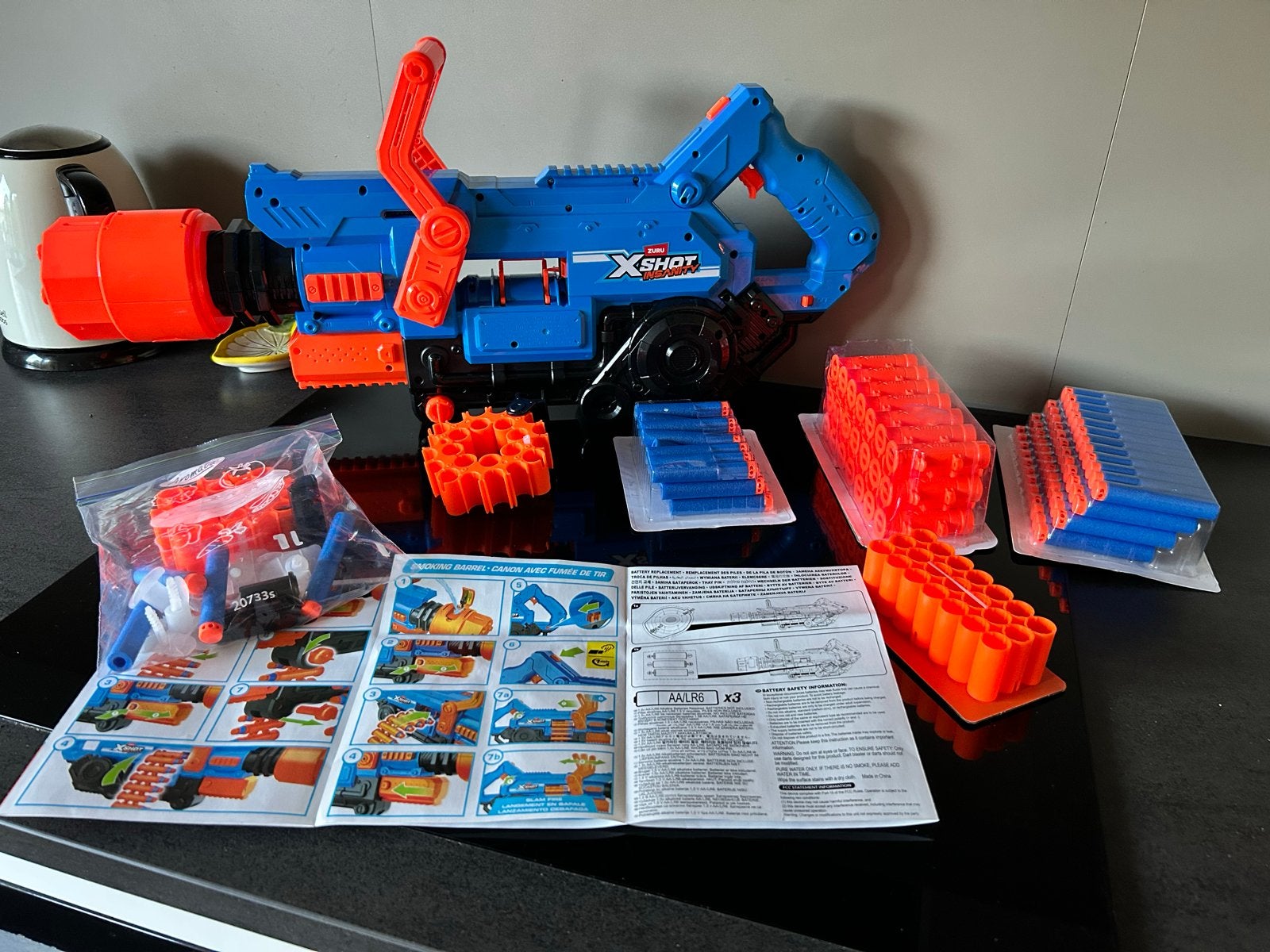 X-Shot Insanity Manic Blaster met veel pijltjes, Ophalen of Verzenden, Zo goed als nieuw, Jongen of Meisje