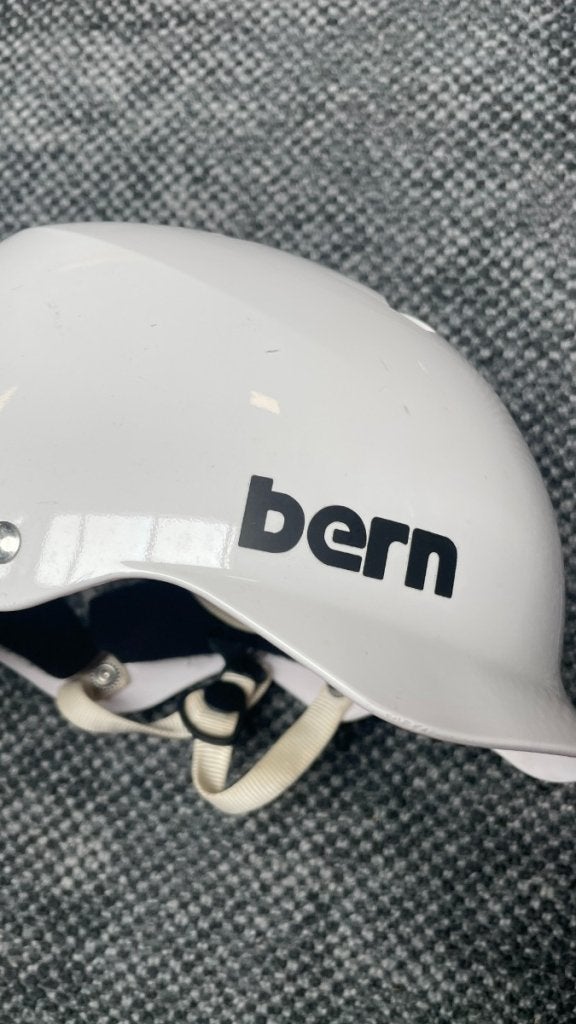 Bern Helmet Sinh Fit, Niet ingevuld, Niet ingevuld, Niet ingevuld