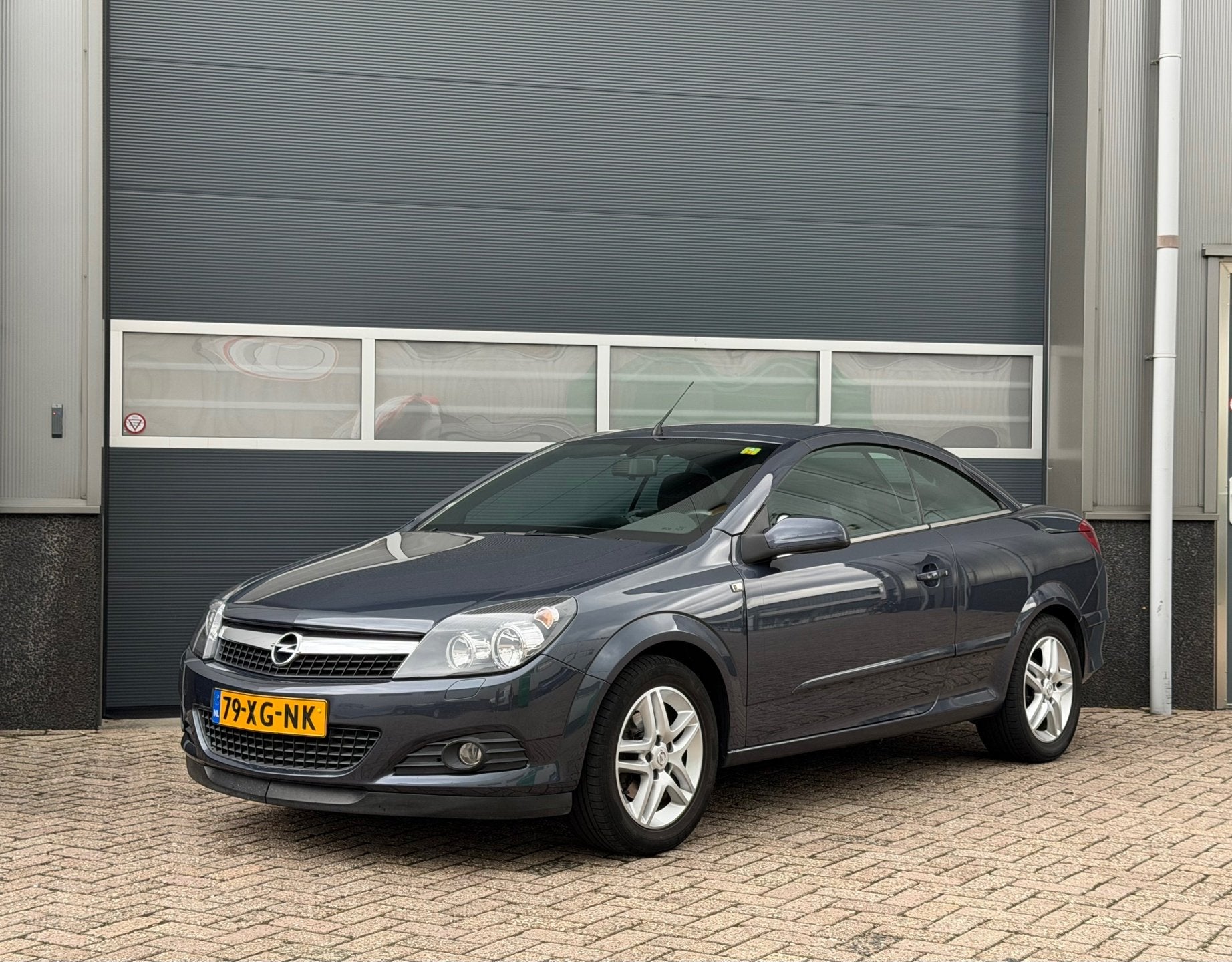 Opel Astra TwinTop 1.8 Enjoy bj.2007 Cabrio|Airco|CcTrekh|Na, Auto's, Opel, Stof, Gebruikt, 4 cilinders, Cabriolet