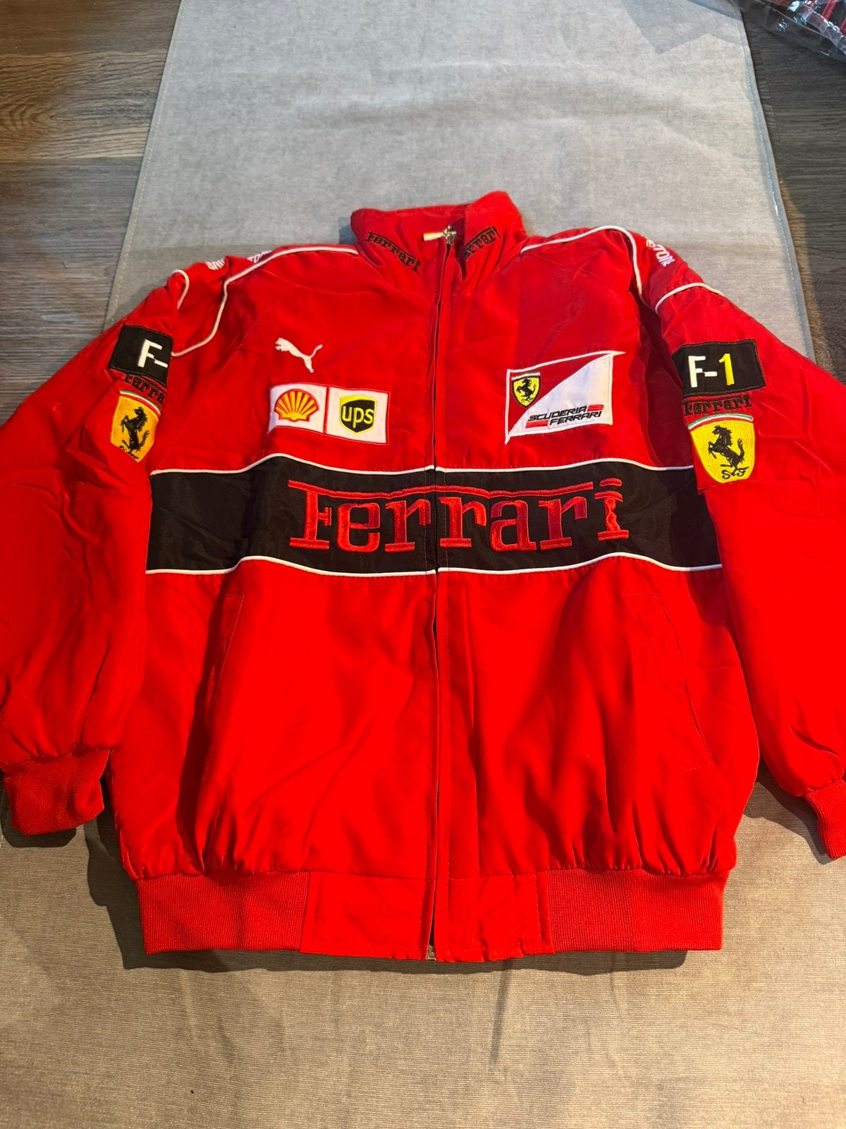 Ferrari Racing jas (maat S) – vintage stijl rood, Ophalen of Verzenden, Zo goed als nieuw, Maat 46 (S) of kleiner, Rood