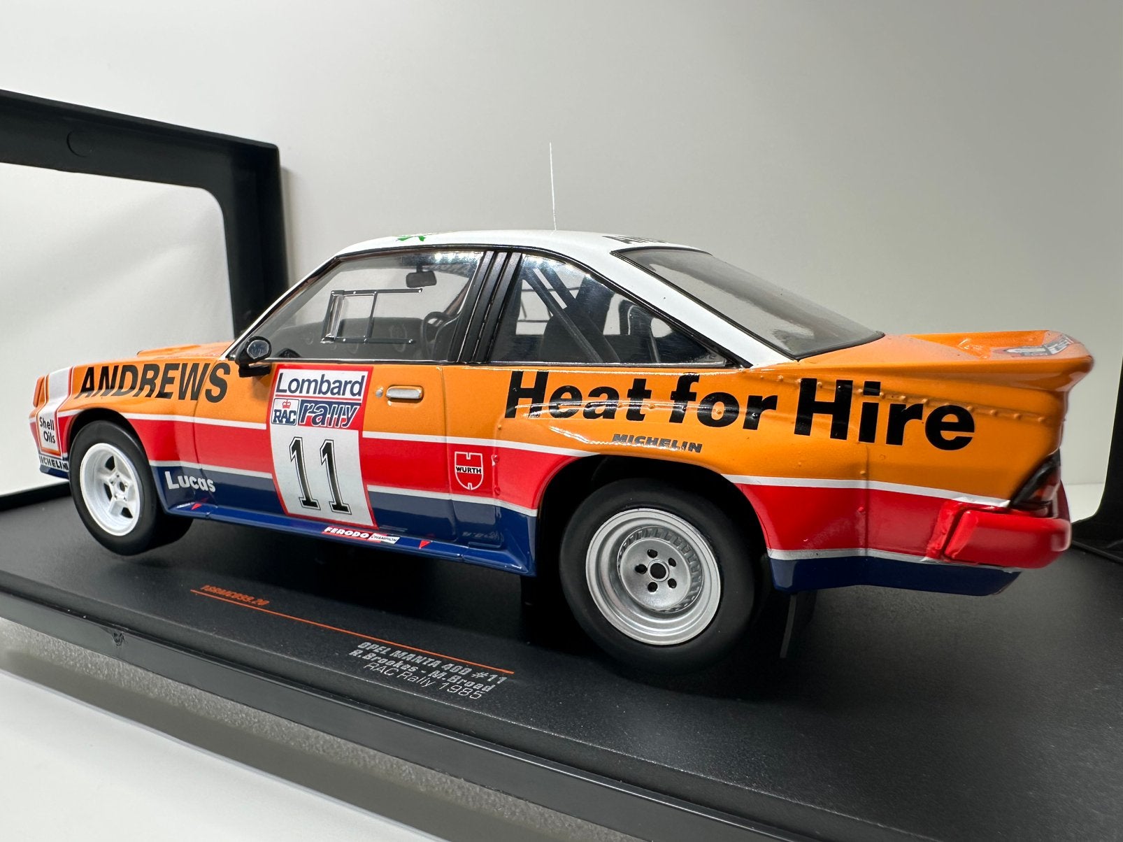 IXO 1:18 OPEL MANTA 400 BROOKES LOMBARD RAC RALLY 1985 NIEUW, Hobby en Vrije tijd, Modelauto's | 1:18, Ophalen of Verzenden, Nieuw