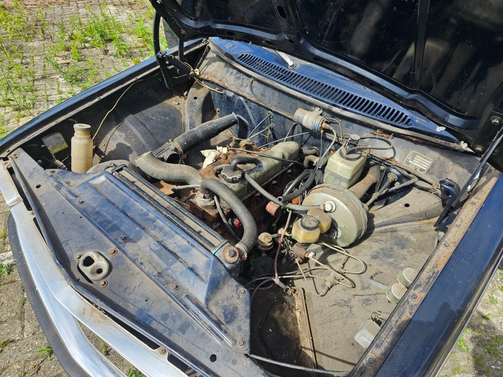 Volvo 144 2.0 DL 1972 + onderdelen, foto 11