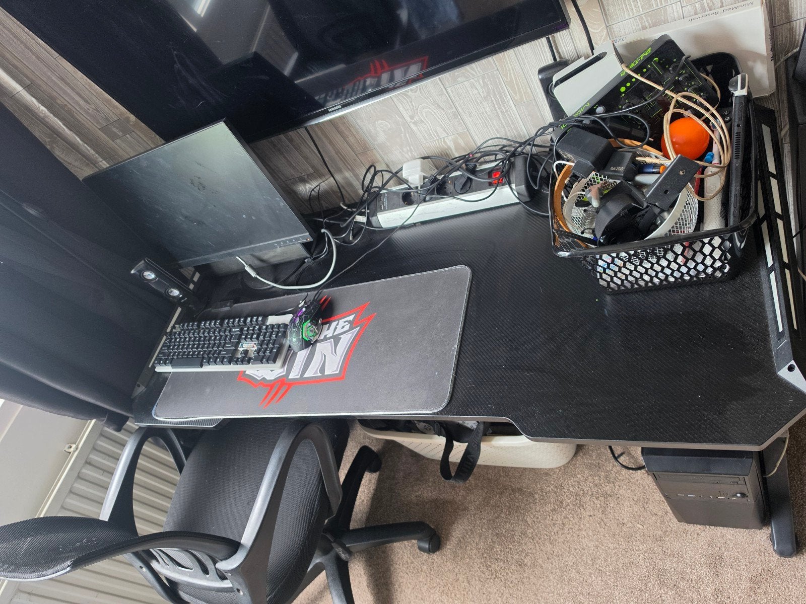 game bureau/  bureau, Ophalen
