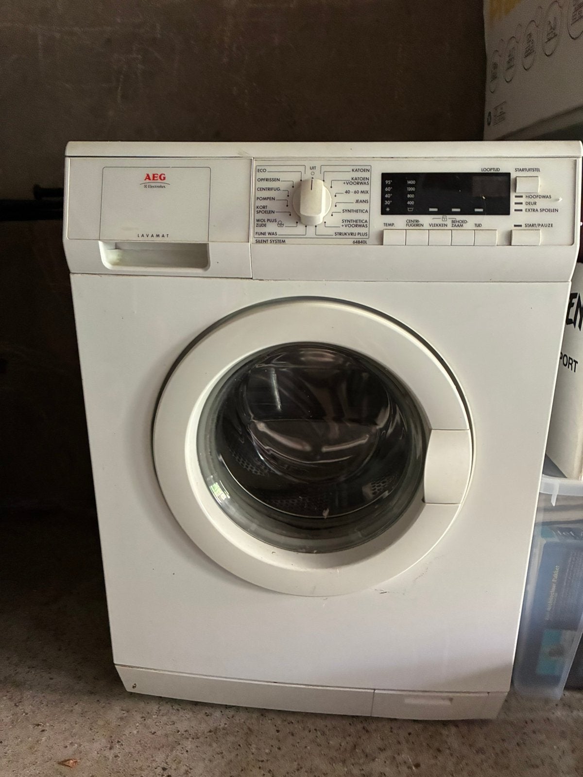 AEG Wasmachine, Witgoed en Apparatuur, Ophalen, Zo goed als nieuw, 1200 tot 1600 toeren, 85 tot 90 cm