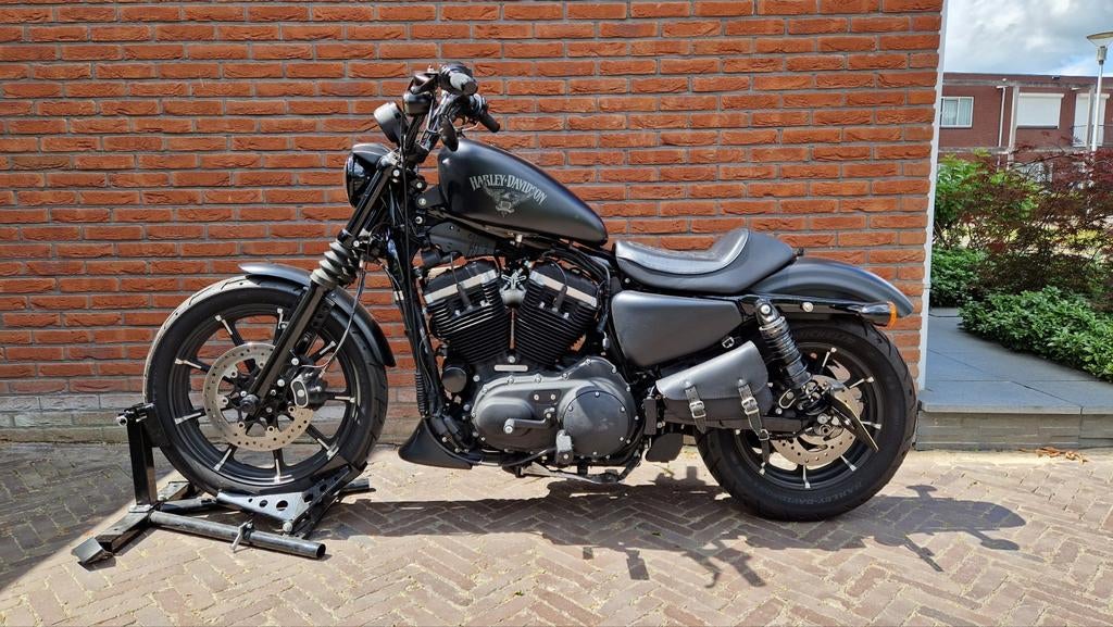 Harley Davidson 883 iron Sportster 5HD!, Motoren, Motoren | Harley-Davidson, Particulier, Toermotor, meer dan 35 kW, 2 cilinders