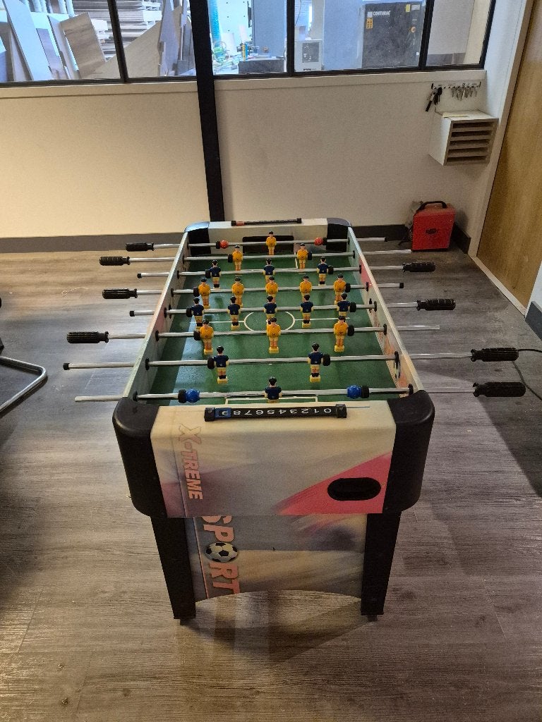 Voetbaltafel, Ophalen, Gebruikt