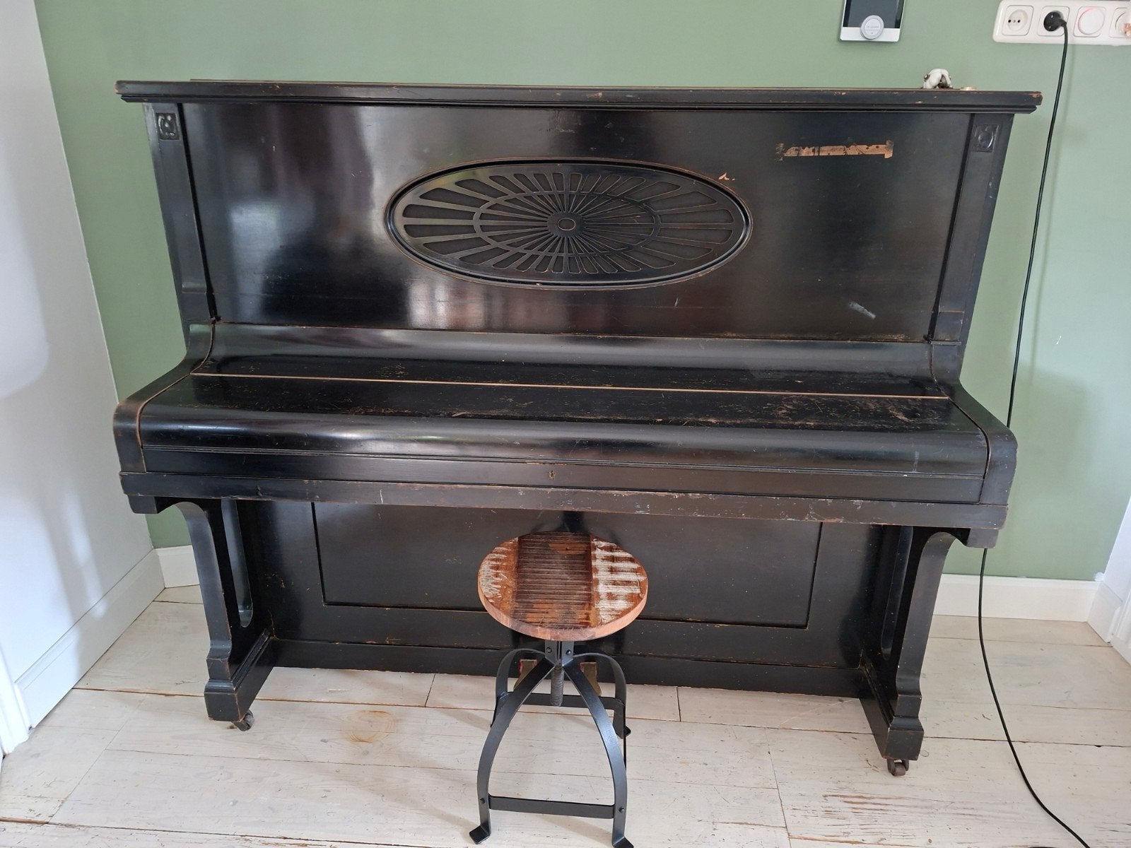 Grunert Piano - Klassiek Zwart, Muziek en Instrumenten, Piano's, Ophalen, Gebruikt, Zwart, Piano
