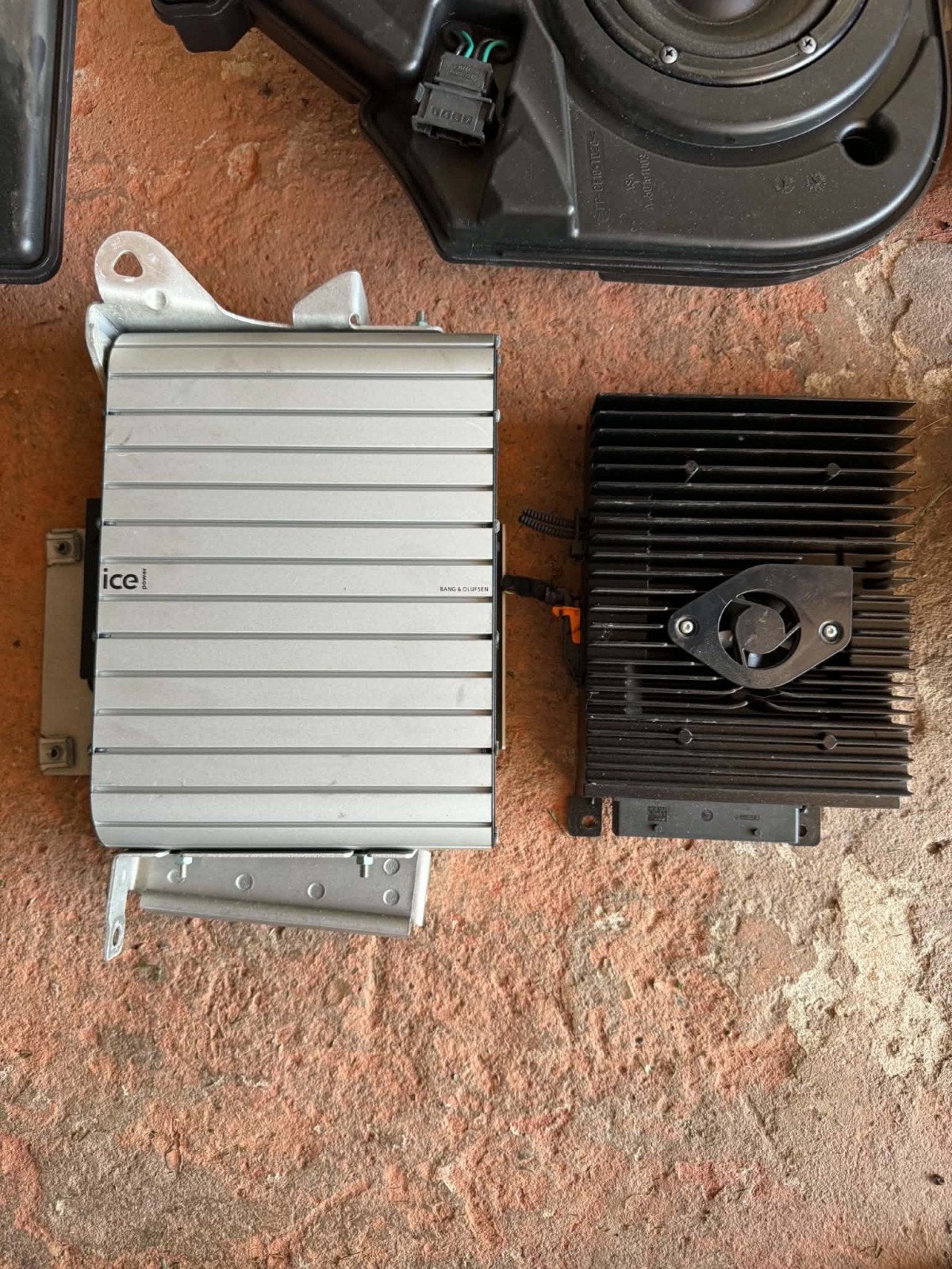 Audi A8 S8 4E D3 Bang&Olufsen versterker, Auto diversen, Ophalen of Verzenden, Gebruikt