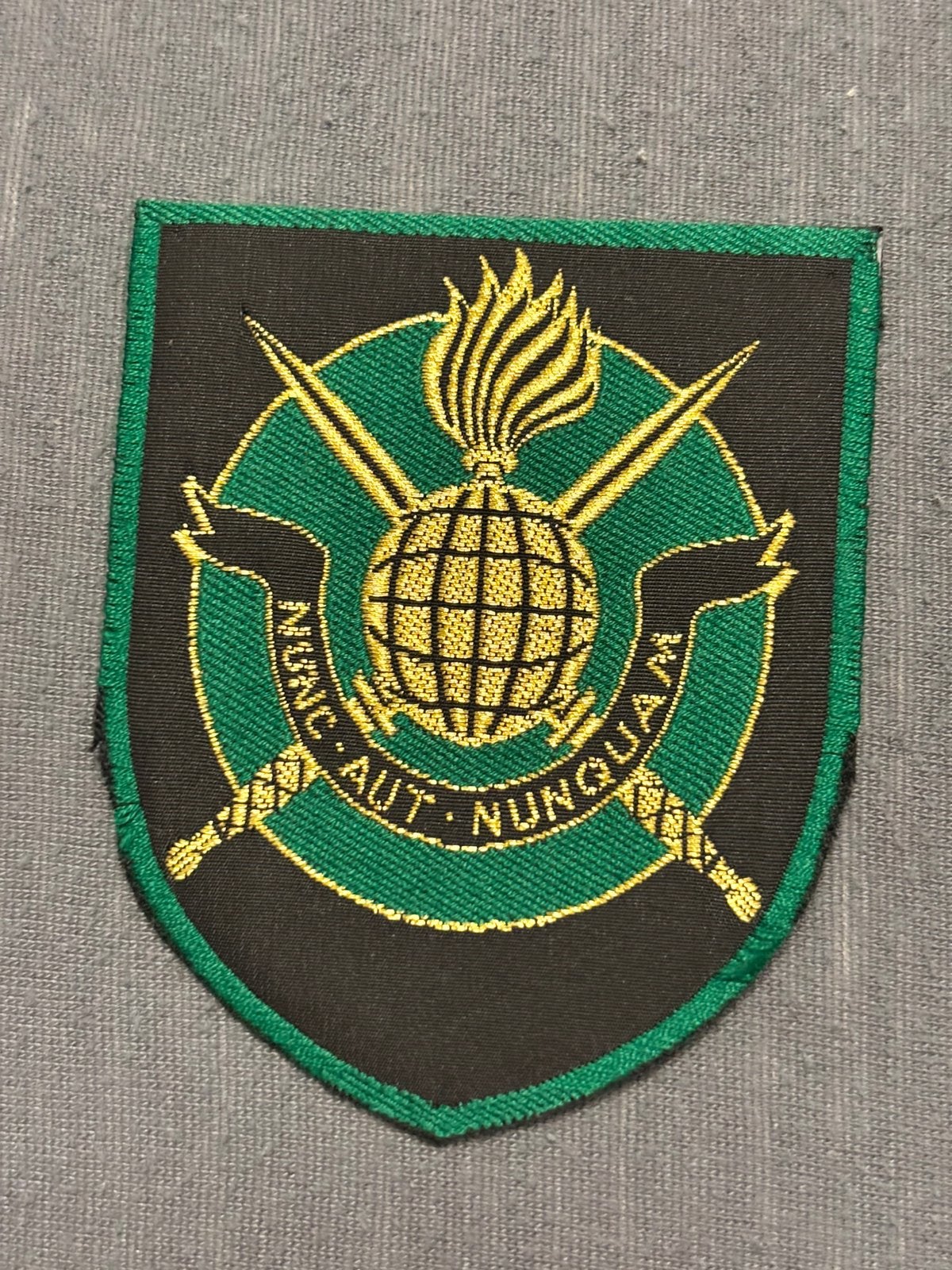 KCT embleem korps commando troepen, Verzenden, Landmacht, Nederland, Embleem of Badge