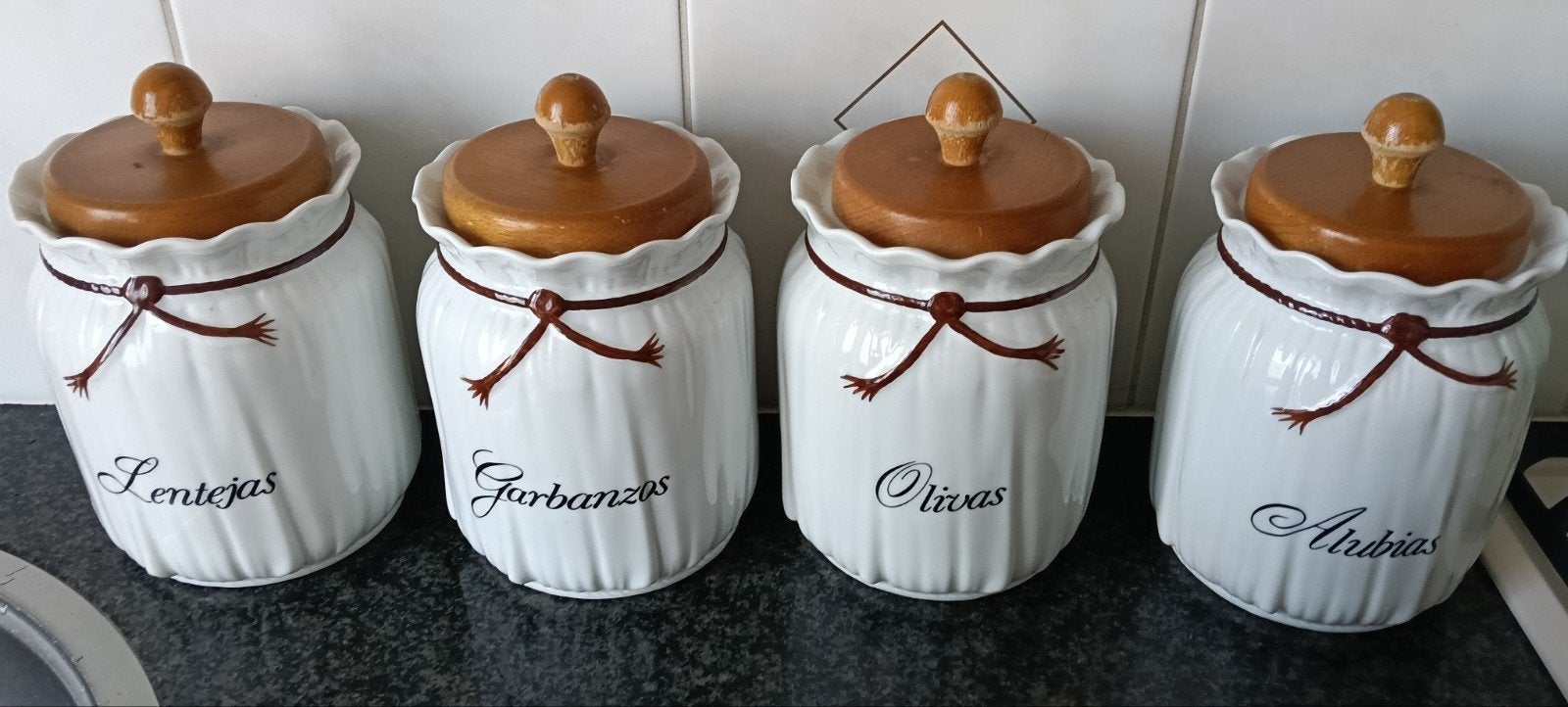 11-delige Spaanse keramische bewaarpotjes met houten deksel, Antiek en Kunst, Antiek | Keramiek en Aardewerk, Ophalen of Verzenden