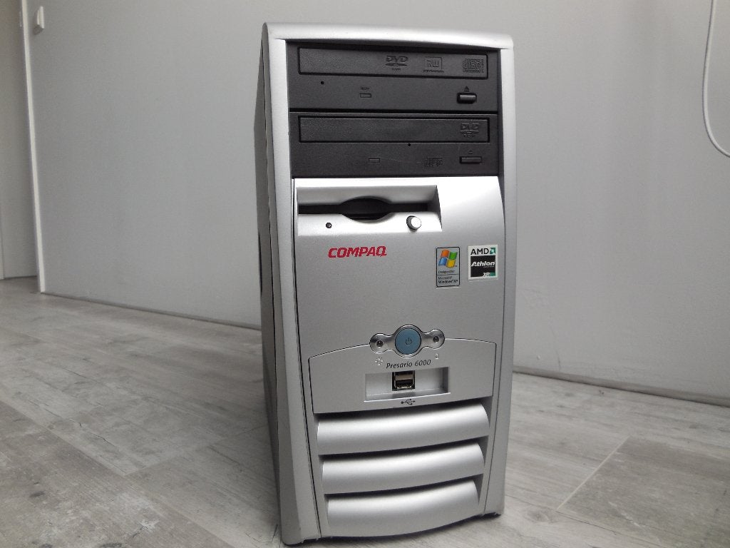 Windows XP retro game computer, Computers en Software, Gebruikt, HDD, Compaq, Ophalen of Verzenden