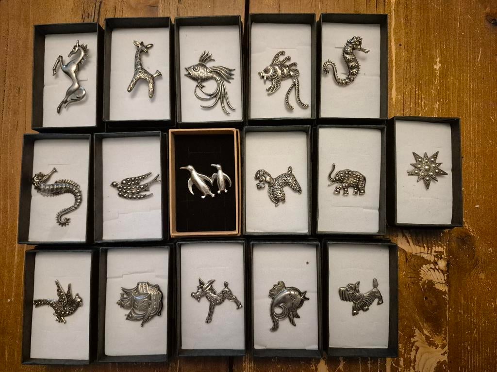 Vintage Metalen Broches - Diverse Dieren en overige, Sieraden, Tassen en Uiterlijk, Broches, Overige materialen, 4 tot 7 cm, Gebruikt