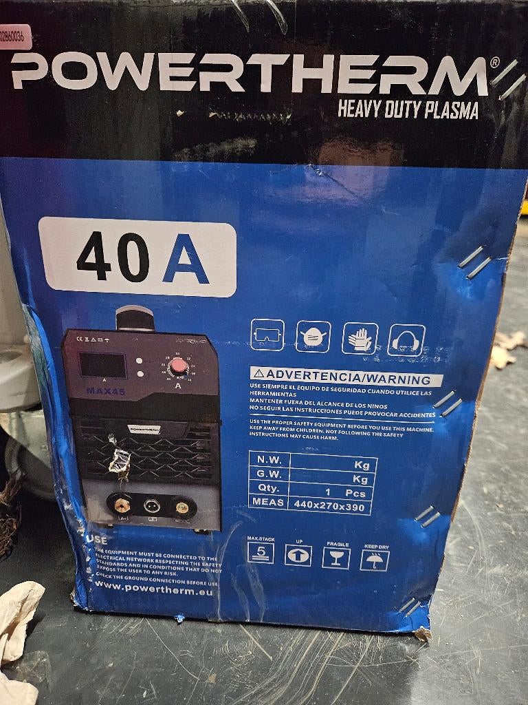 Splinternieuwe plasmasnijder powertherm max 45 40a, Doe-het-zelf en Verbouw, Gereedschap | Lasapparaten, Ophalen, Nieuw, 150 tot 250 ampère