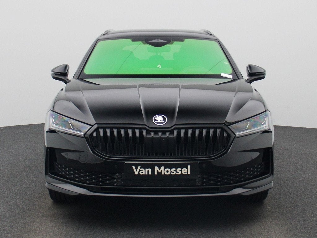 Skoda Superb Combi 1.5 TSI PHEV Sportline Business 204 PK |, Auto's, Skoda, 1498 cc, 4 cilinders, Parkeerassistent, Plug-in hybride