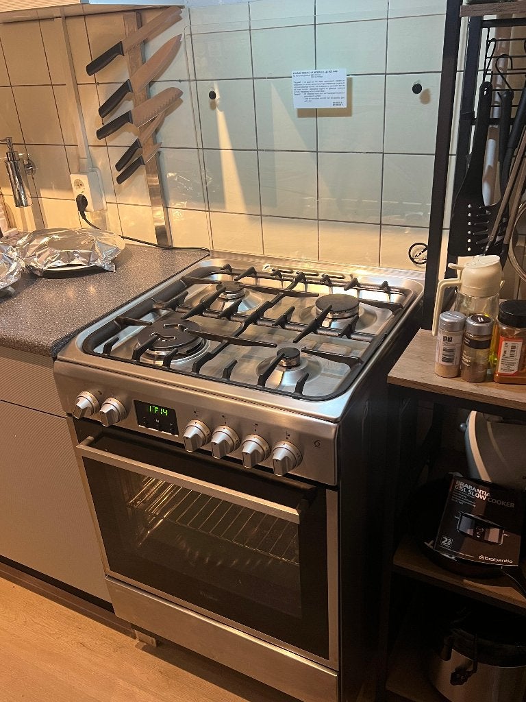 Whirlpool gasfornuis 4 pits met wokpit, Ophalen, Gebruikt, Hete lucht, 4 kookzones