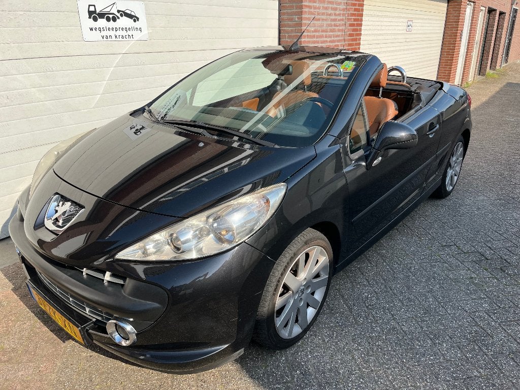 Peugeot 207 1.6 16V CC 110KW  / 150 PK 2008 Zwart, Auto's, Peugeot, Particulier, ABS, Airbags, Airconditioning, Automatische klimaatregeling