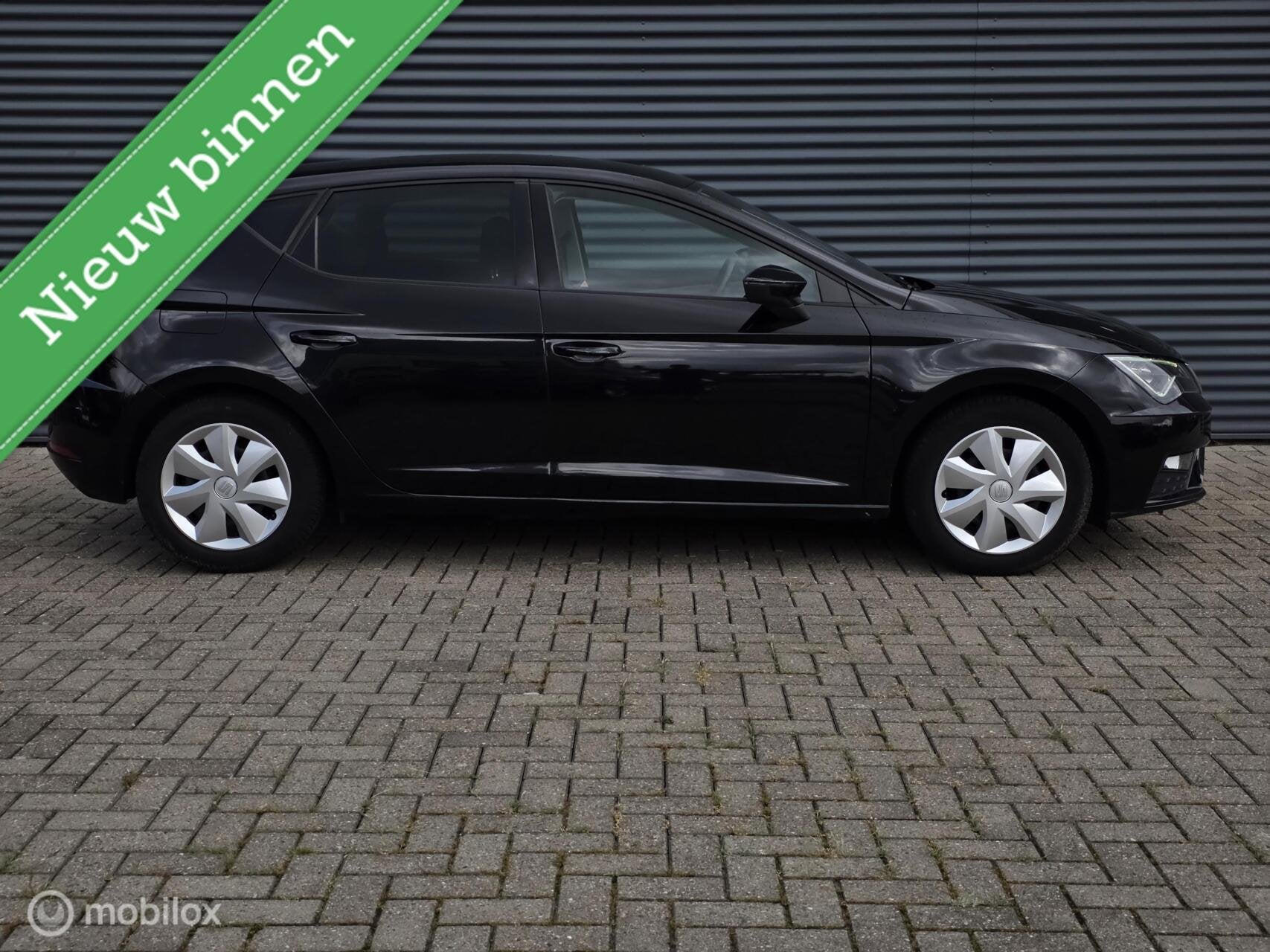 Seat Leon 1.0 EcoTSI Style, Voorwielaandrijving, Gebruikt, Euro 6, Met garantie (alle)