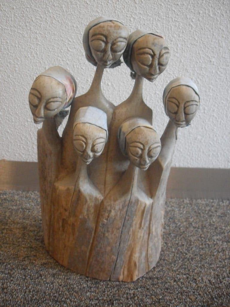 zuid afrikaans vrouwen beeld houtsnijwerk, Antiek en Kunst, Groep mensen, Ophalen of Verzenden, Handgemaakt, Beeld
