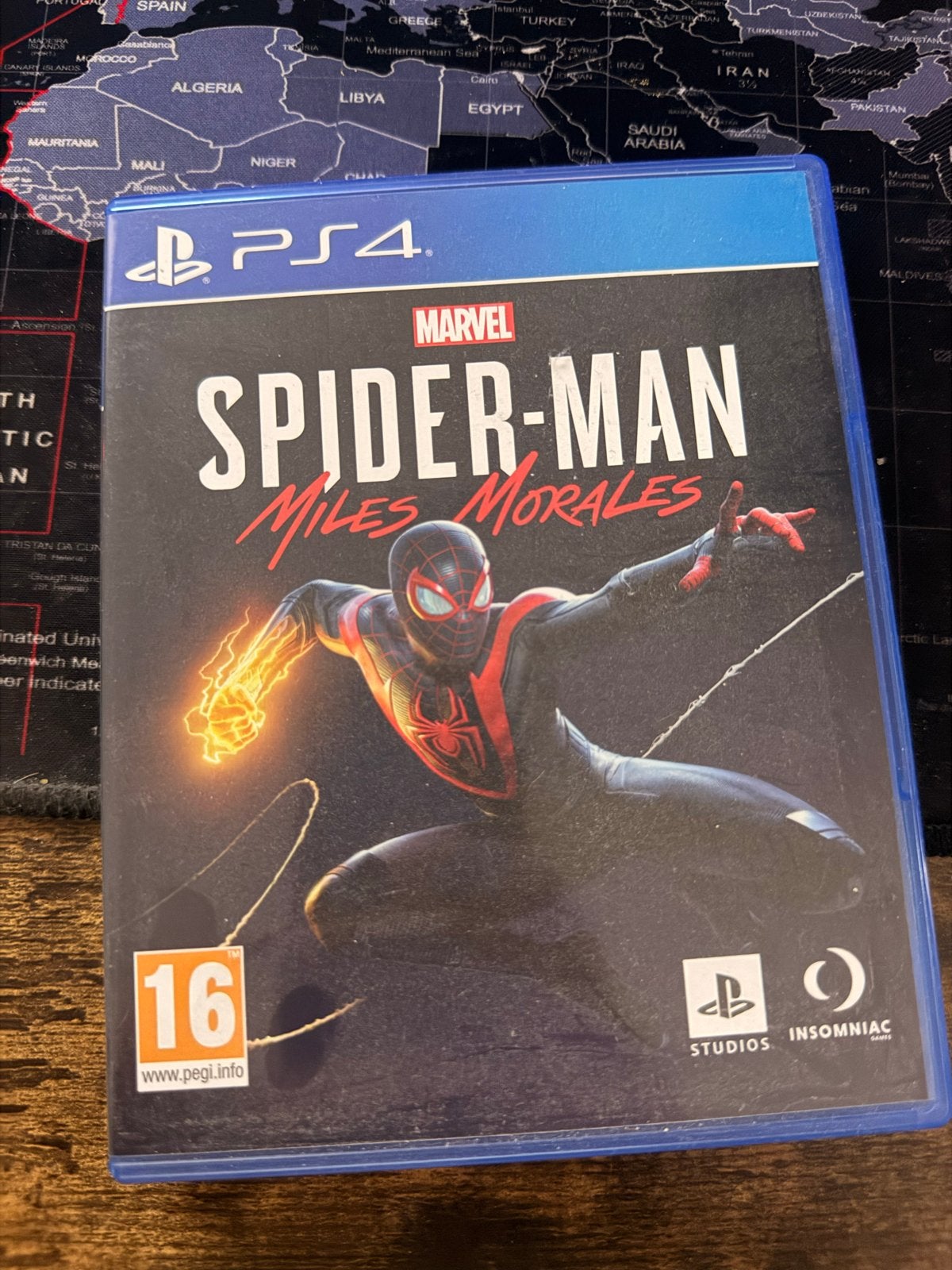 Spider-Man Miles Morales PS4 - Zo goed als nieuw, Spelcomputers en Games, Avontuur en Actie, 1 speler, Ophalen of Verzenden, Zo goed als nieuw