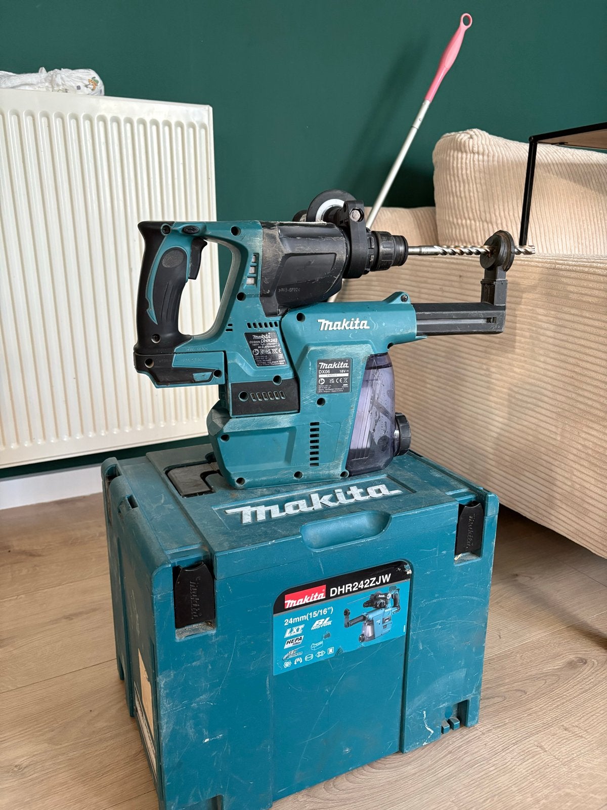 Makita DHR242ZJW Boorhamer met stofafzuiging, Ophalen, Boor- en/of Breekhamer, Klopboormechanisme, Gebruikt
