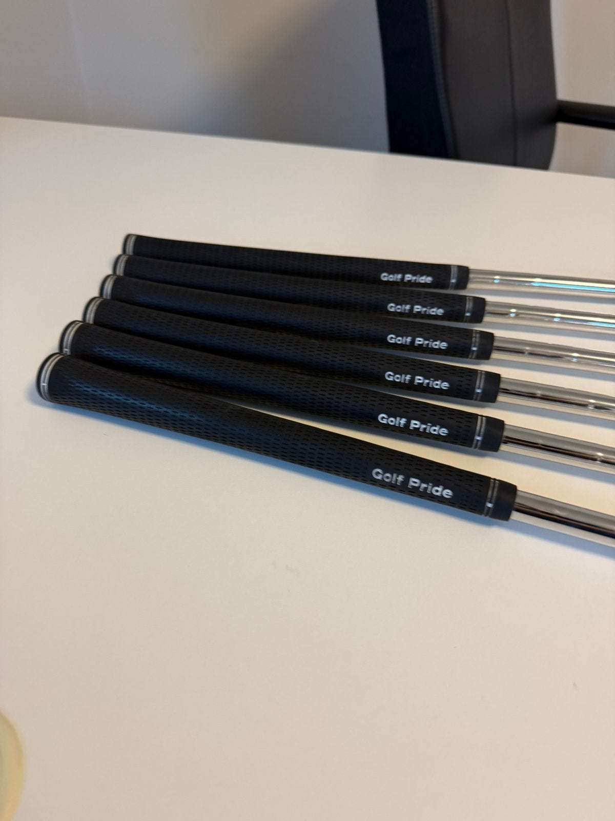Srixon Forged II ijzerset P-5 - Testen ok! ZGAN - R flex, Sport en Fitness, Overige merken, Set, -, -
