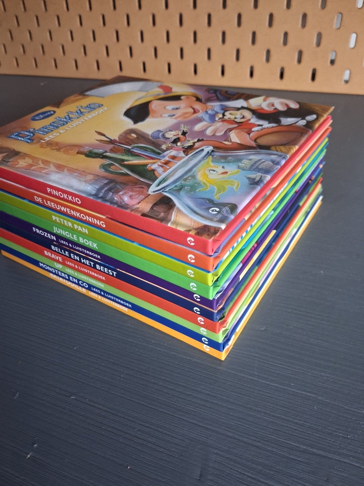 Disney Pixar Lees- en Luisterboeken (set van 10), Ophalen of Verzenden, Zo goed als nieuw, Sprookjes
