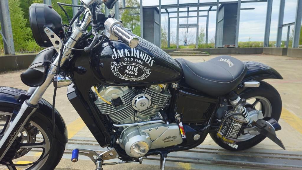 Honda VT1100 Shadow Jack Daniel's bobber, Motoren, Particulier