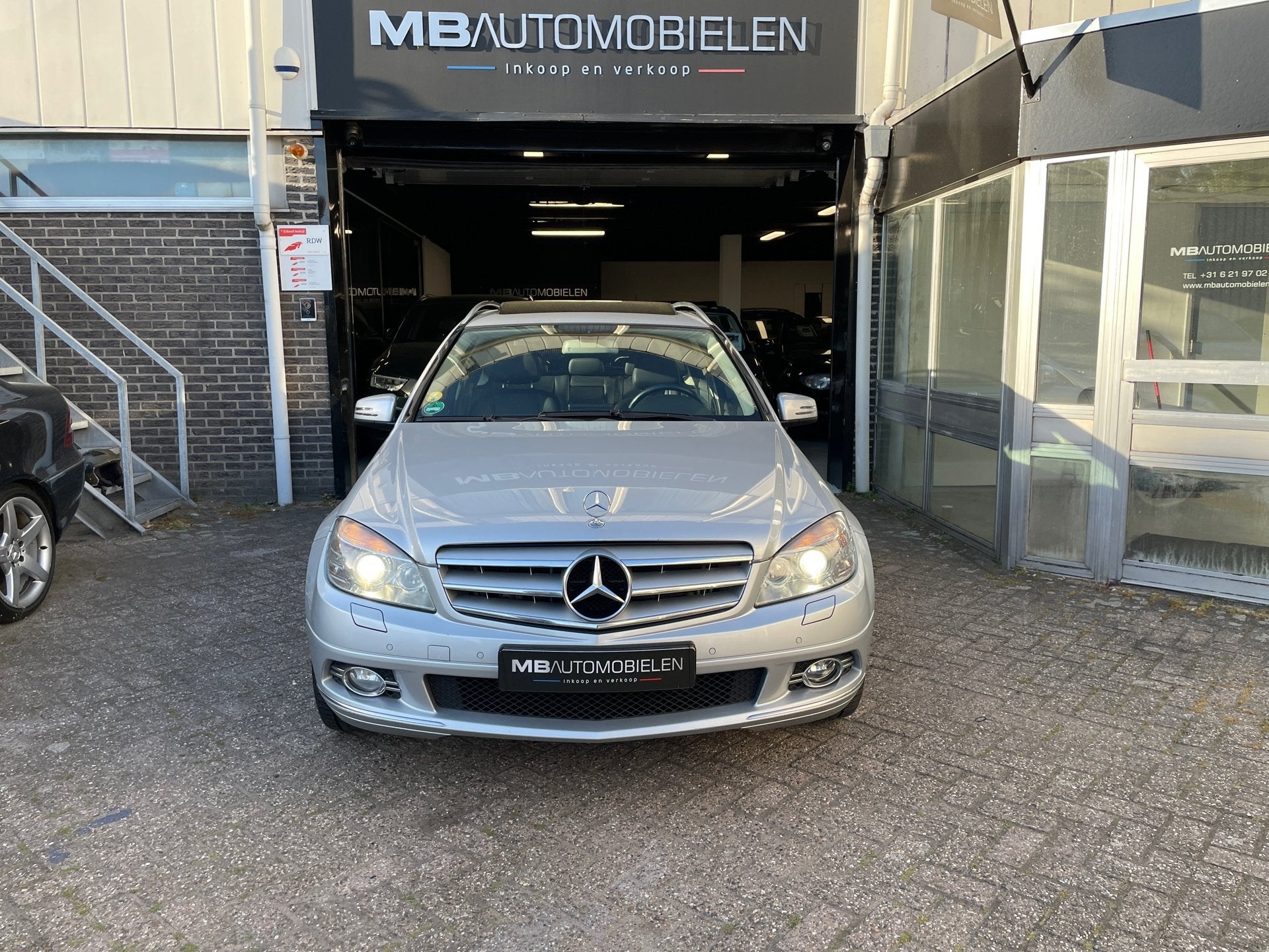 Mercedes-Benz C-klasse Estate 350 CDI Elegance/2e Eigenaar/1, Auto's, Dealer onderhouden, Achterwielaandrijving, 197 €/maand, 1650 kg