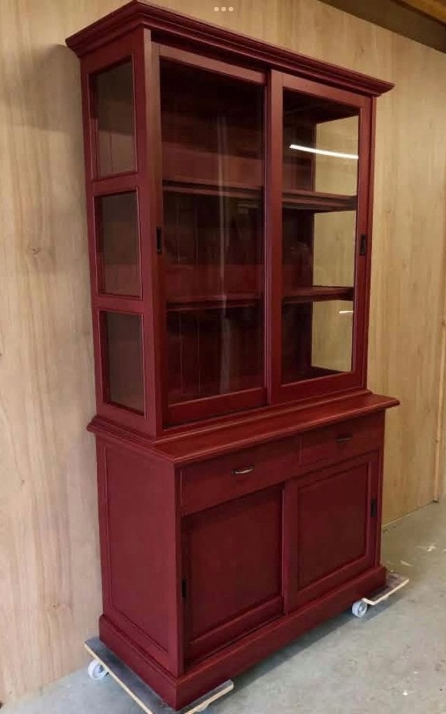 Foto 5 van Kast Troubadour u kiest de kleur wij spuiten de kast