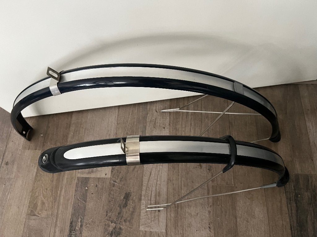 Spatborden 28 inch zo goed als nieuw, Elektrische fiets, Kunststof, Ophalen of Verzenden, Zo goed als nieuw