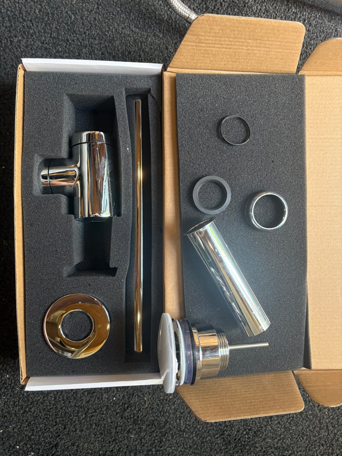 Hansgrohe kraan (gebruikt) + complete afvoer, Doe-het-zelf en Verbouw, Sanitair, Ophalen, Nieuw