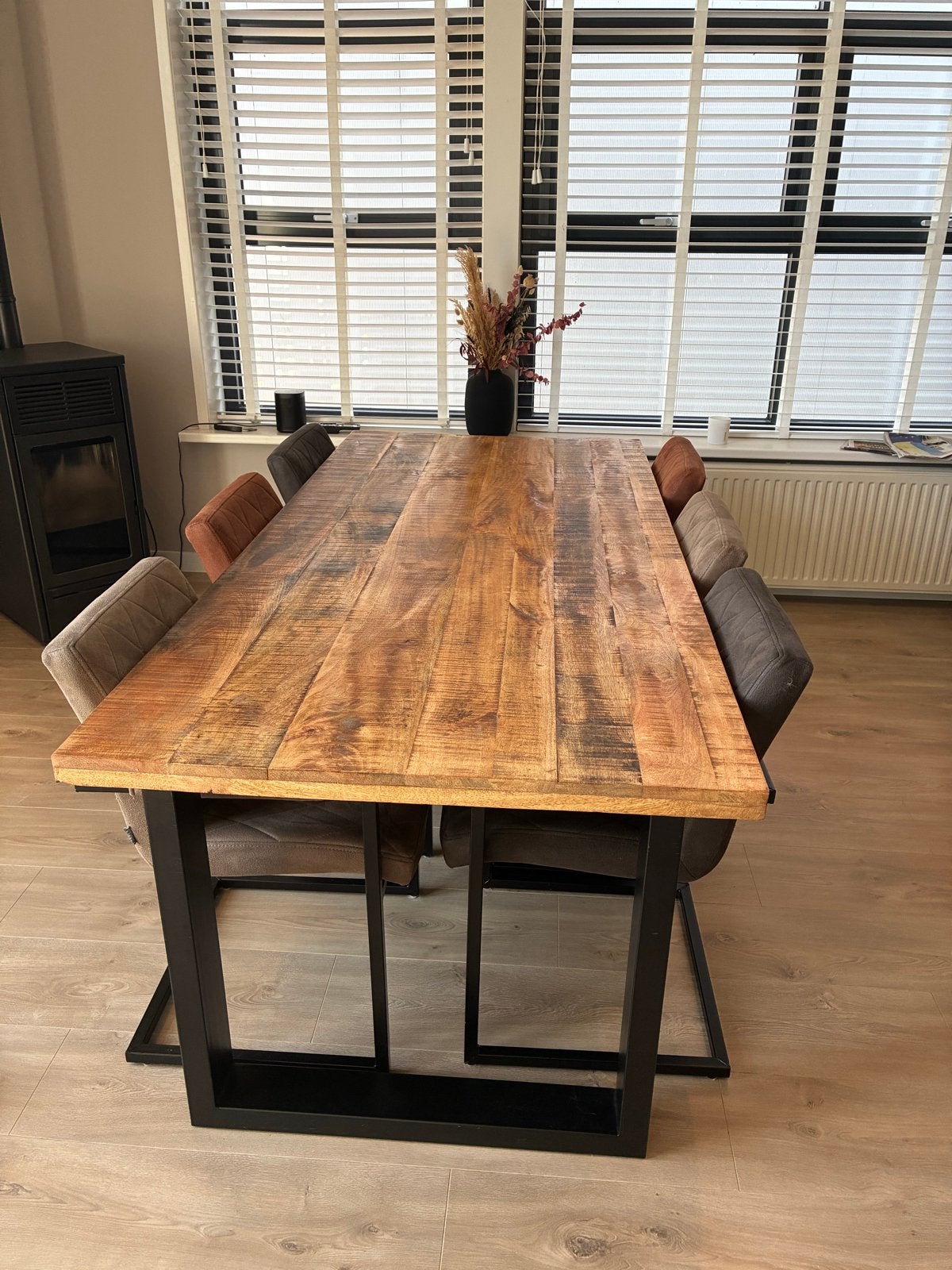 Mangohout eettafel met 6 stoelen, Huis en Inrichting, Tafels | Eettafels, Ophalen, 200 cm of meer, 50 tot 100 cm, Zo goed als nieuw