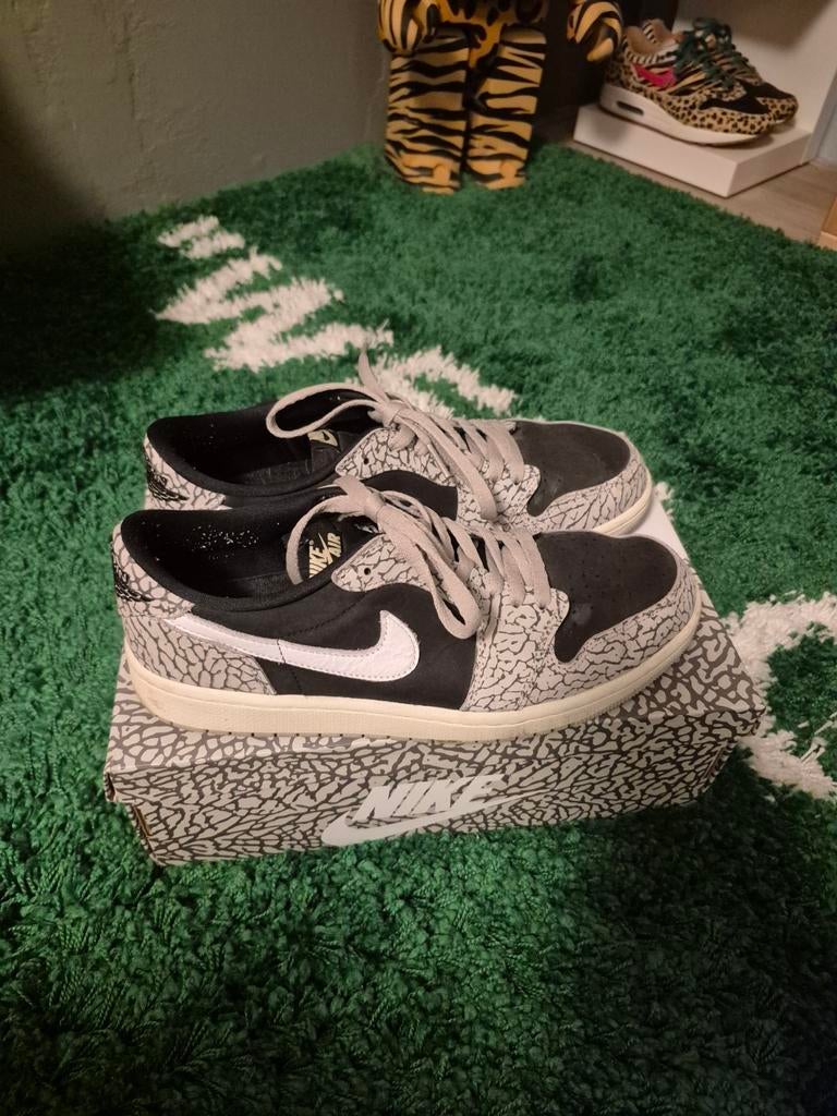 Jordan 1 Low OG Elephant Print - Maat 43 (US9.5), Ophalen of Verzenden