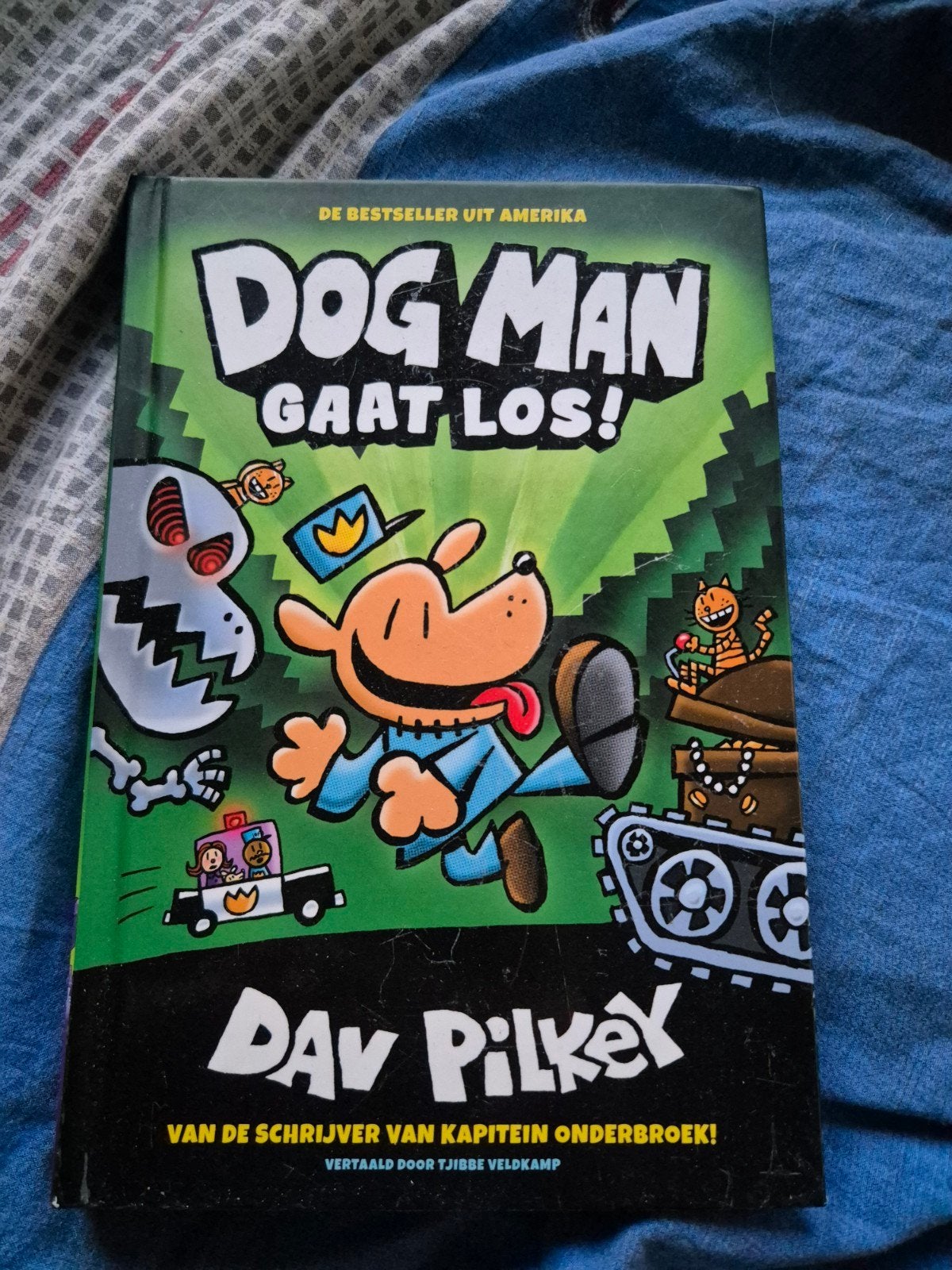 Dog Man Gaat Los! - Dav Pilkey (Zo goed als nieuw), Boeken, Ophalen of Verzenden, Zo goed als nieuw, Dav Pilkey, Fictie