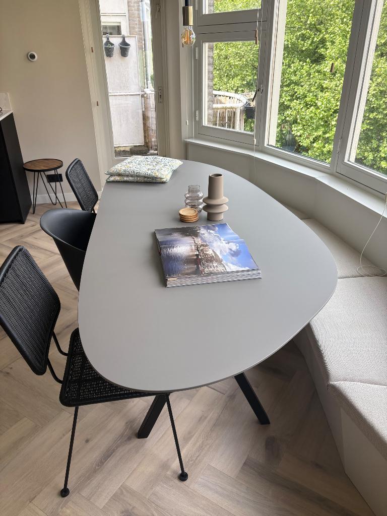 Studio Henk eetkamertafel Blob, Huis en Inrichting, Tafels | Eettafels, Ophalen, 150 tot 200 cm, 200 cm of meer, Vijf personen of meer