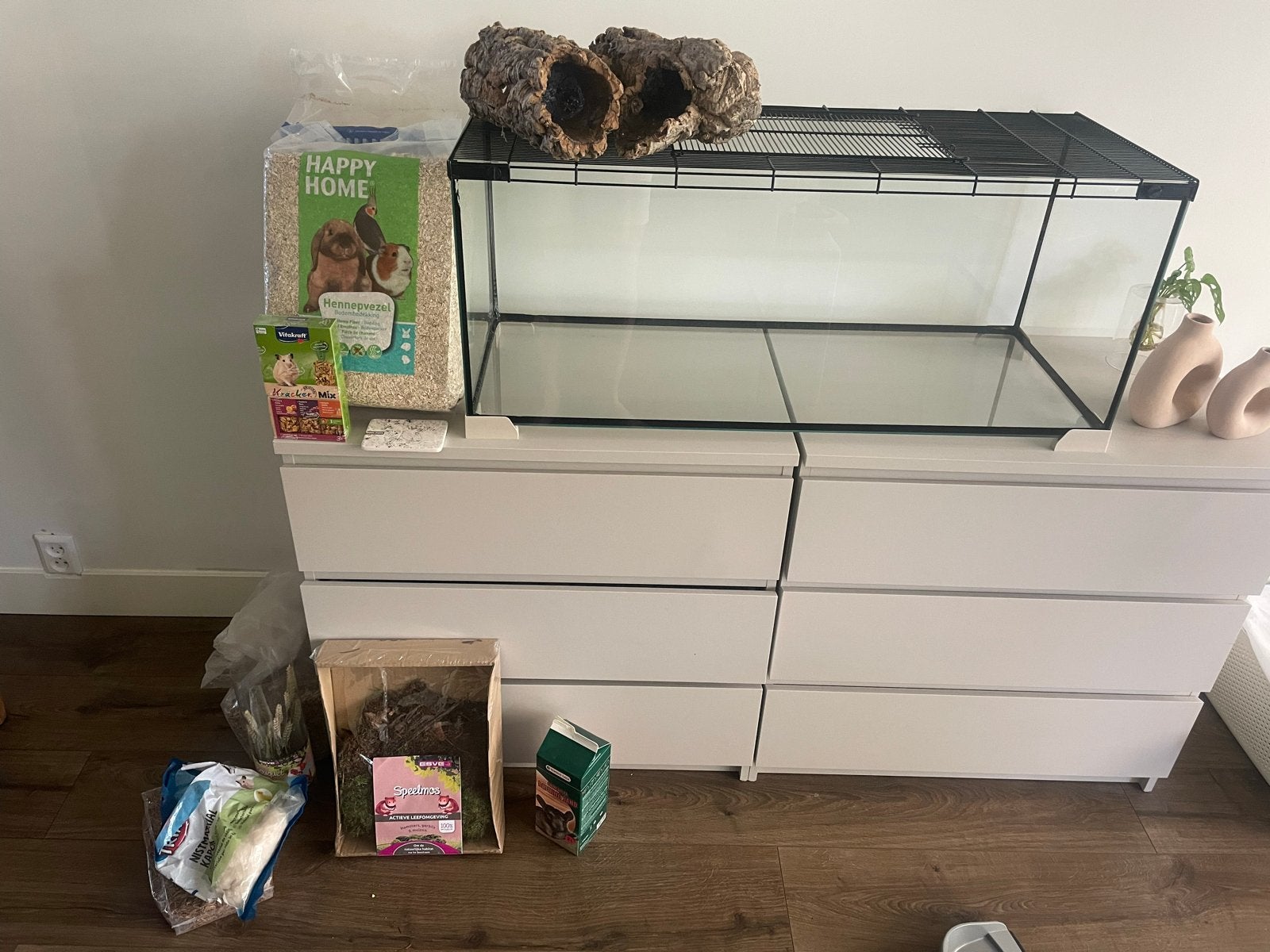 Glazen hamsterkooi + alle benodigheiden (hamsterscaping), Kooi, Zo goed als nieuw, Muis, 75 tot 110 cm