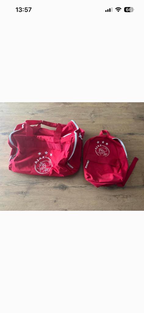 Ajax rugtas en ajax sporttas, Ophalen of Verzenden, Zo goed als nieuw, Overige merken, 30 tot 45 cm