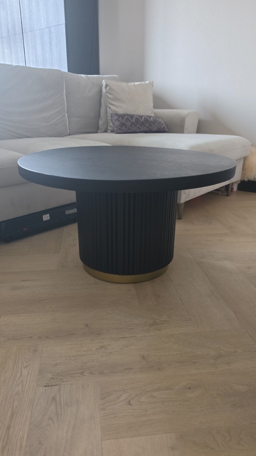Stijlvolle ronde salontafel - Zwart met gouden accent, 50 – 75, Gebruikt, 50 tot 100 cm, Rond