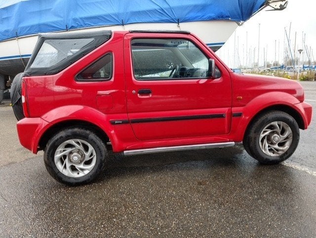 Suzuki Jimny 1.3 Cabrio 4WD 2000 Rood, Auto's, Suzuki, Stof, 40 €/maand, Elektrische ramen, 4 cilinders