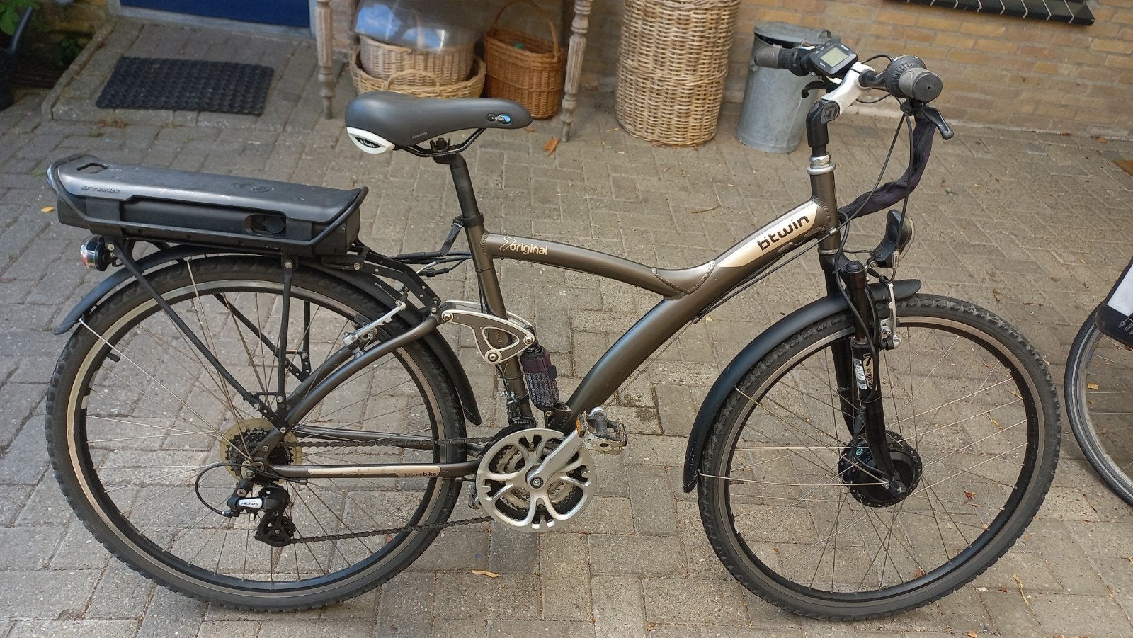 B'Twin Original 7 elektrische fiets. Display defect, Ophalen, Gebruikt, 30 tot 50 km per accu, Overige merken