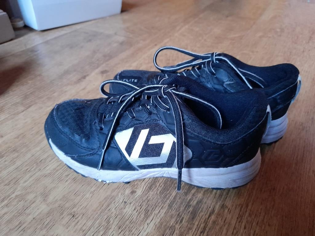 sportschoenen maat 33 Brabo, Gebruikt, Brabo, Ophalen of Verzenden, Jongen of Meisje
