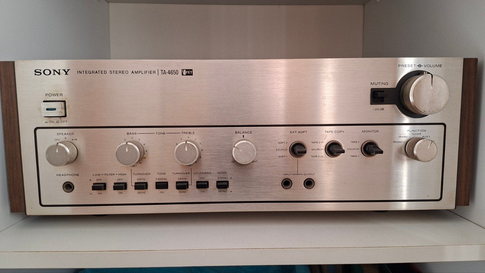 Sony TA 4650  V Fed versterker, Ophalen