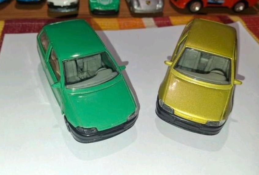 Burago 2  Fiat Punto 1/43 -, Hobby en Vrije tijd, Modelauto's | 1:43, Ophalen of Verzenden, Gebruikt, Auto