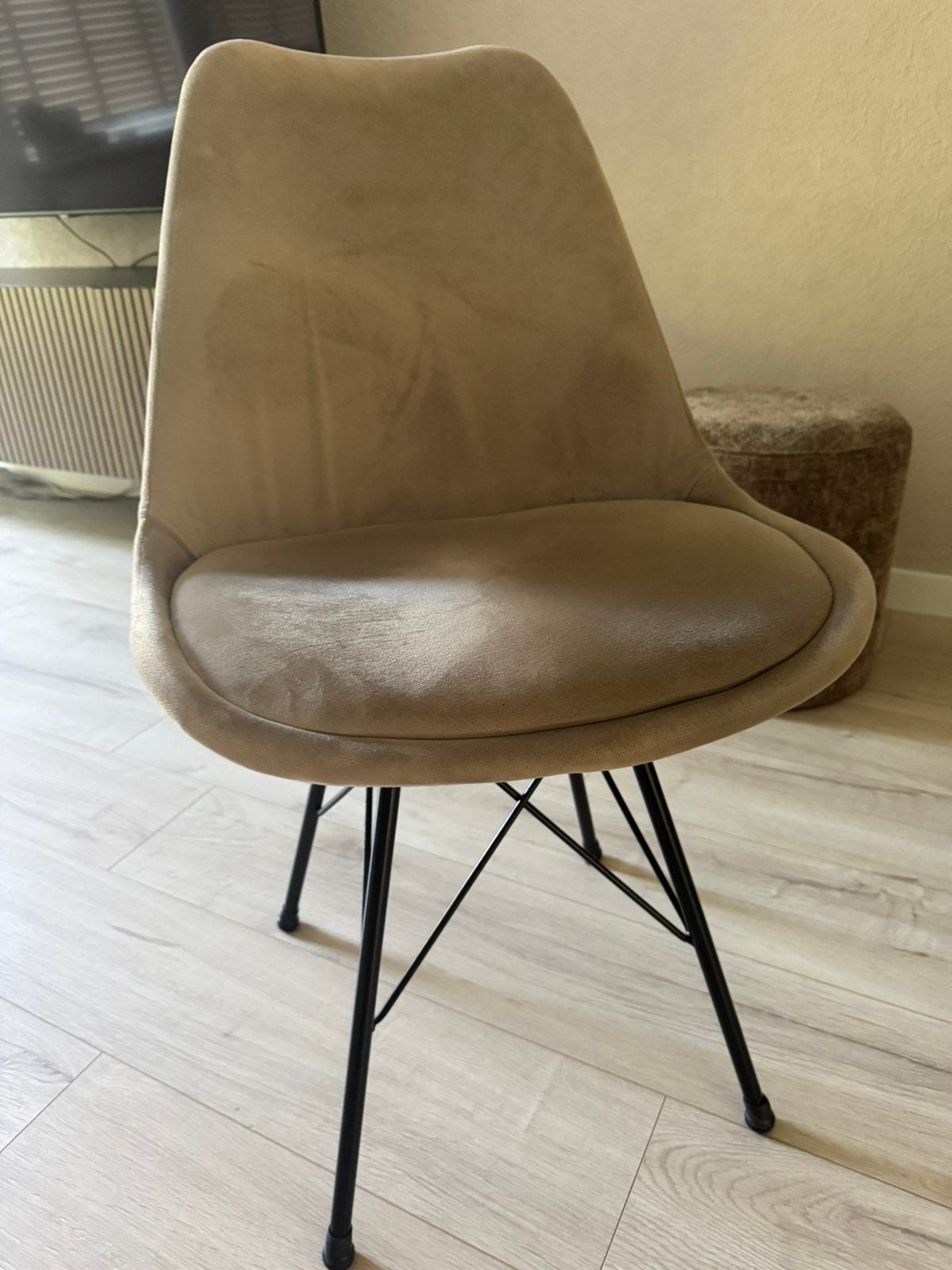 Beige/zand eetkamerstoelen 4 stuks, Ophalen, Zo goed als nieuw, Overige kleuren, Vier