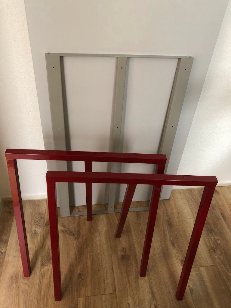 hay loop stand frame 74 rood, Huis en Inrichting, Tafels | Eettafels, Ophalen, 50 tot 100 cm, Zo goed als nieuw, Vier personen
