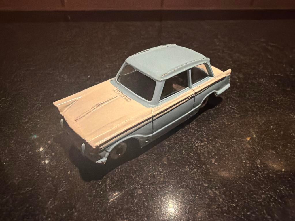 Dinky Toys Triumph Herald - Nette staat, kleine plekjes, Hobby en Vrije tijd, Modelauto's | 1:43, Gebruikt, Auto, C, Dinky Toys