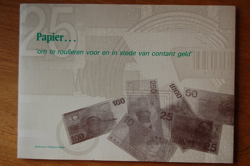 Papier ..., Ophalen of Verzenden, Gelezen