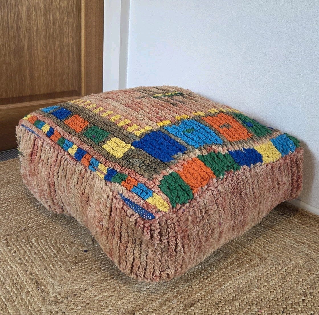 Marokkaanse berber Poef - Handgemaakt en Kleurrijk, Minder dan 50 cm, Verzenden, Zo goed als nieuw, Stof
