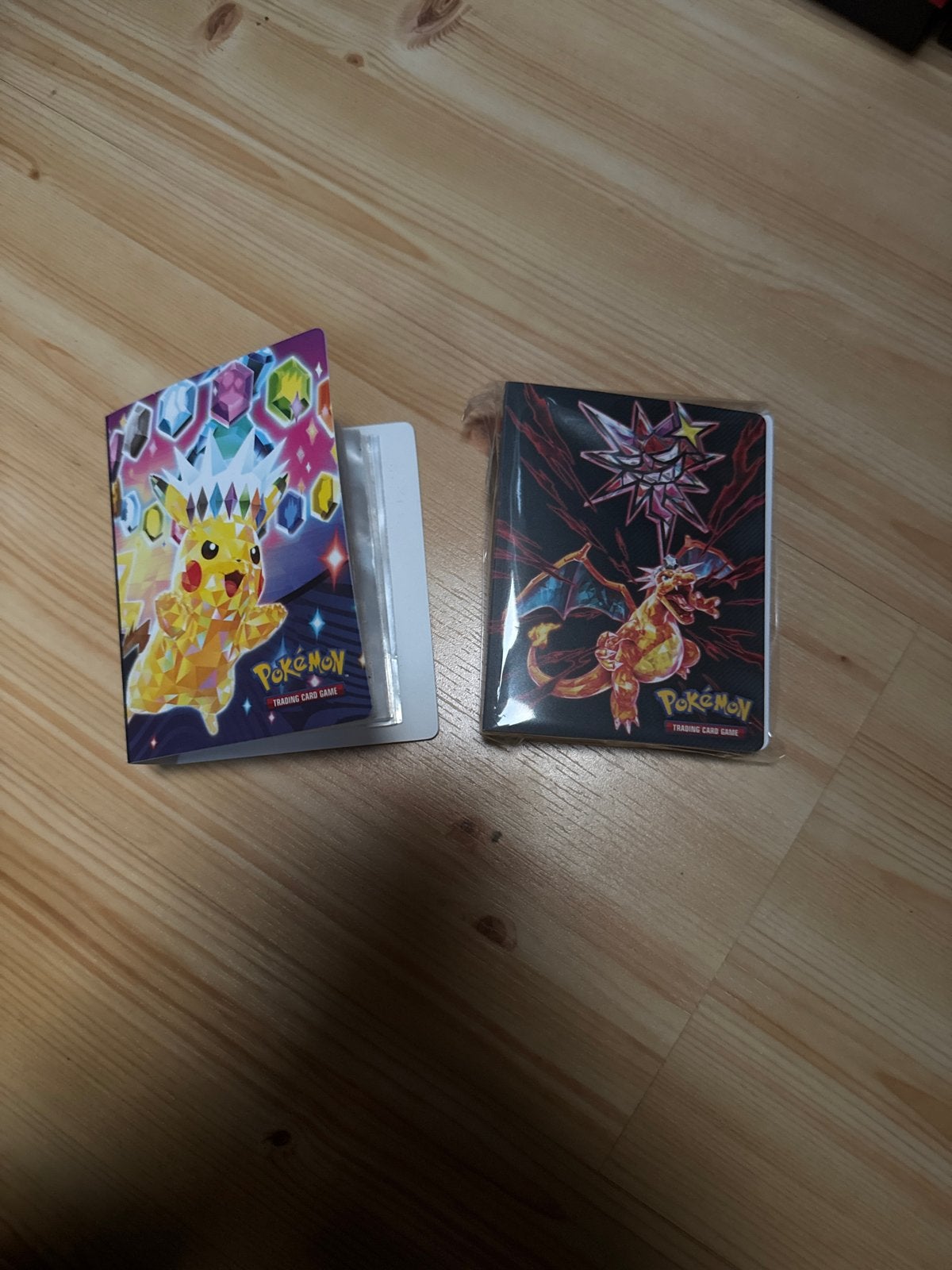 Pokémon TCG Mini Map / Kaartenmapje (Pikachu & Charizard), Ophalen of Verzenden, Nieuw, Overige typen